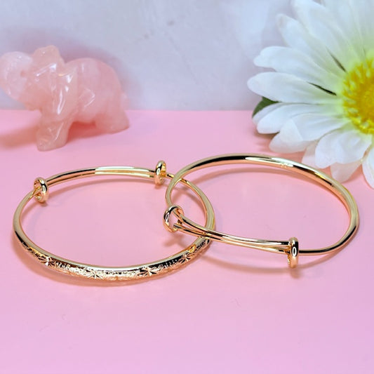 minimal luxe bangle