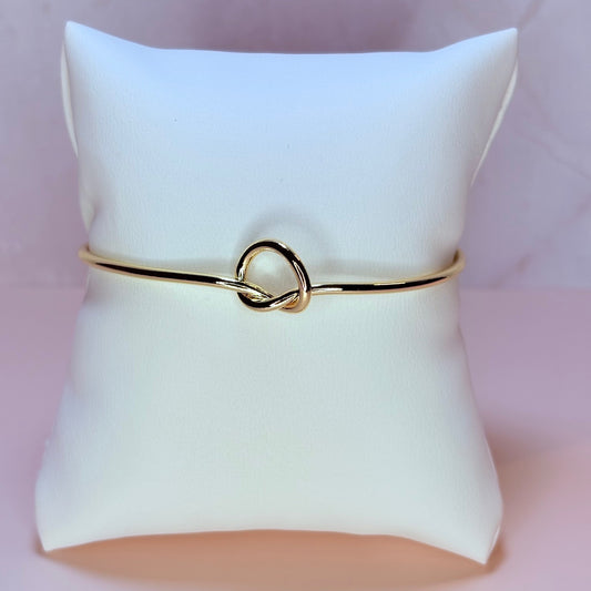 open knot bangle