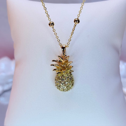 pina pa' la nina necklace