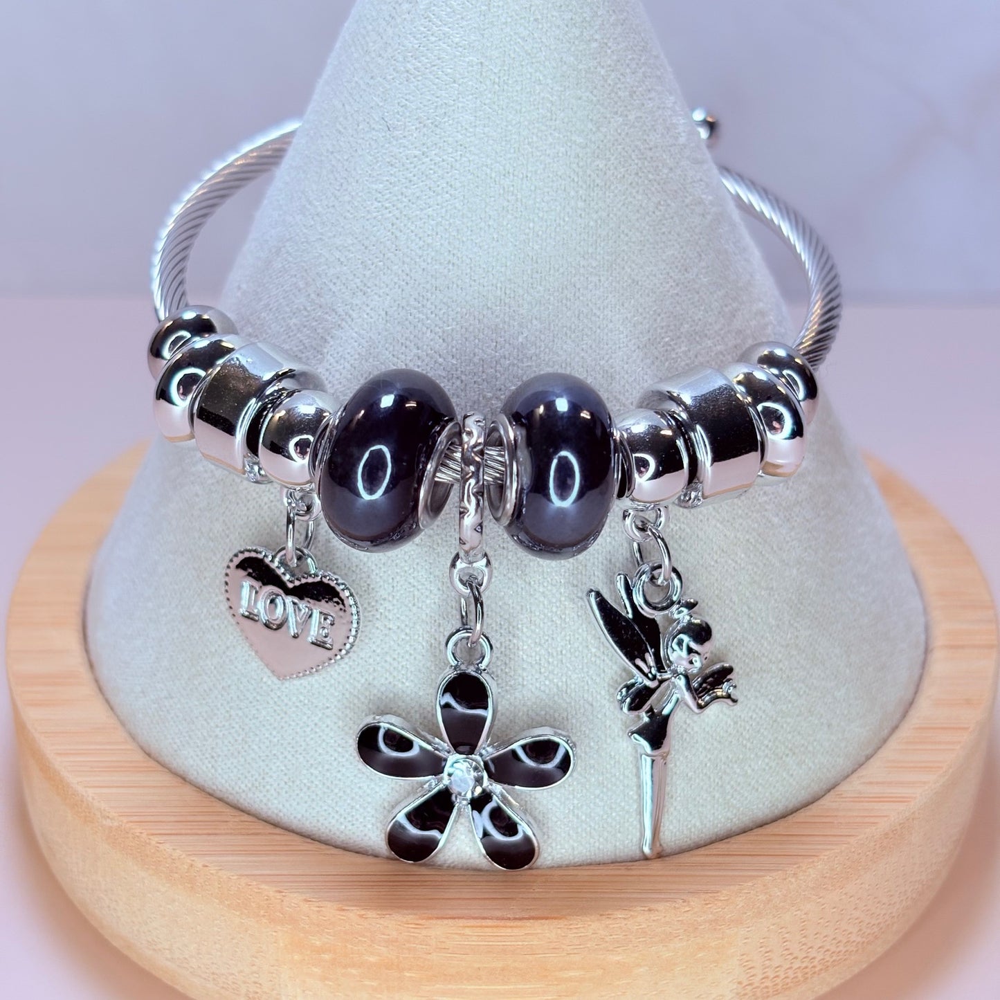pixie & flower love charm bangle