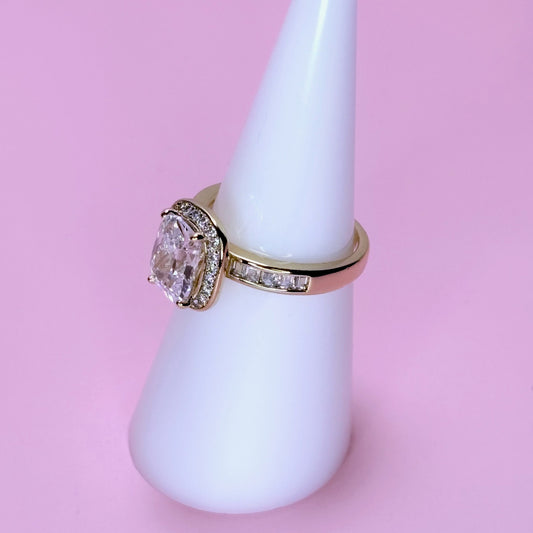 princesa dorada ring