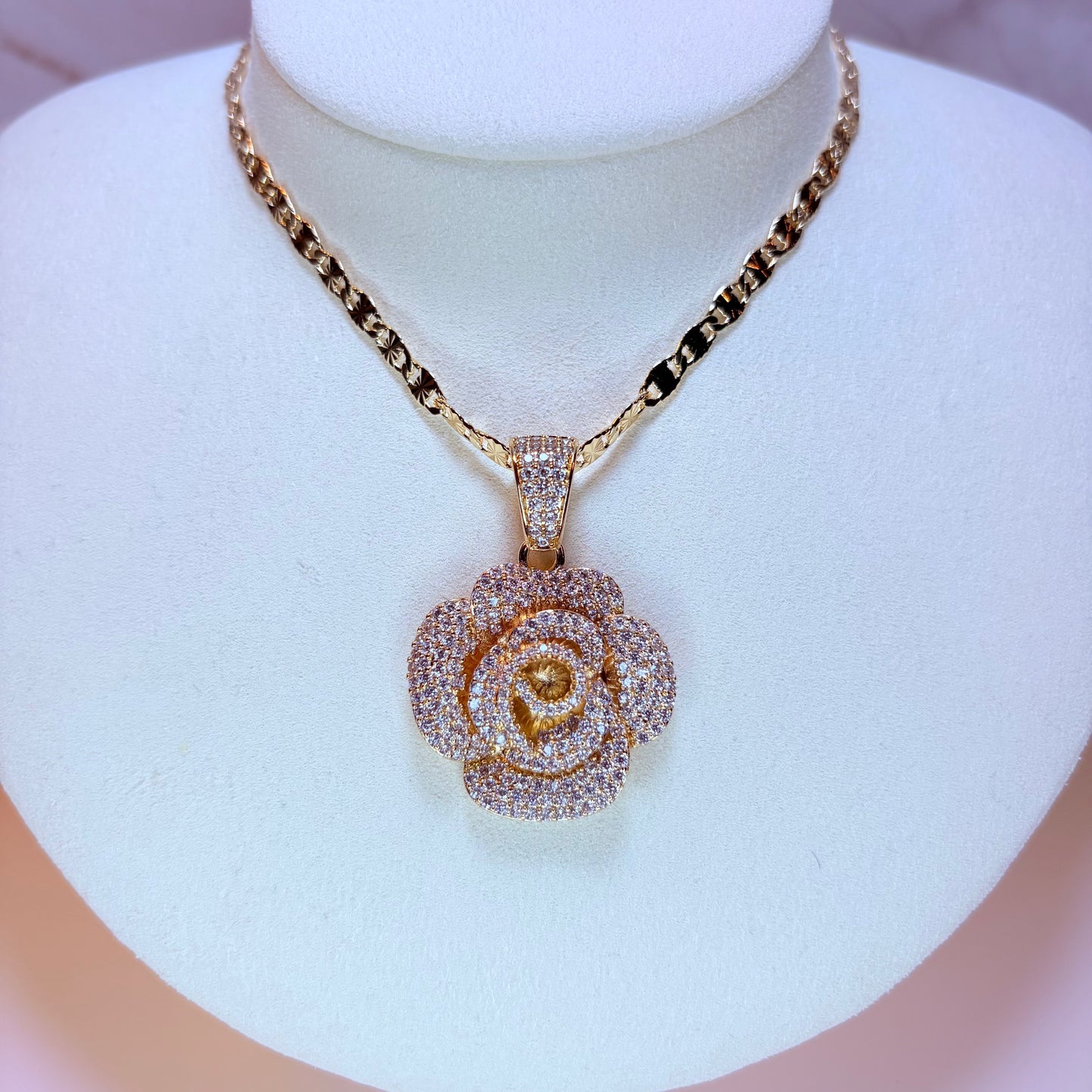 ramona rose necklace