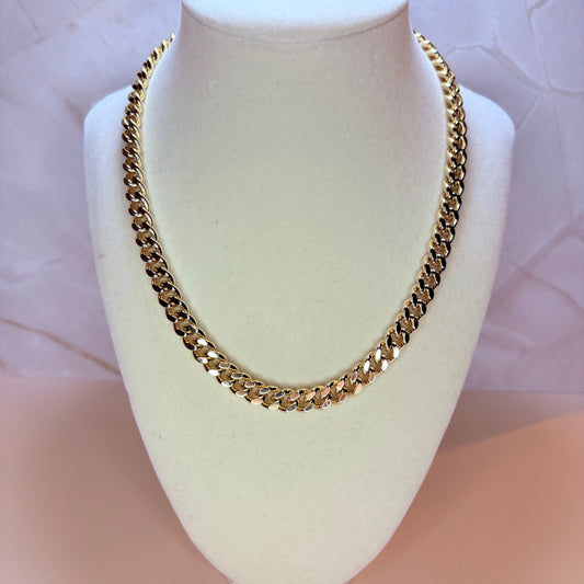 reina cuban necklace