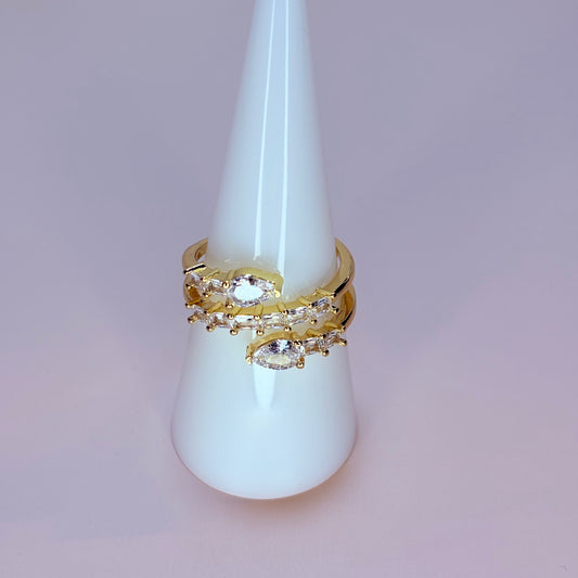 reina luxe ring