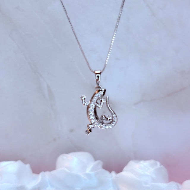 silver alani dragon necklace
