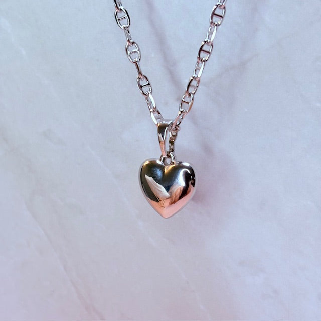 silver dainty heart necklace