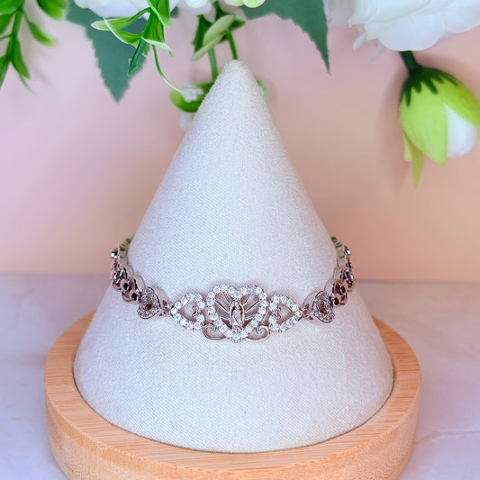 silver heart virgen mary placa-style bracelet