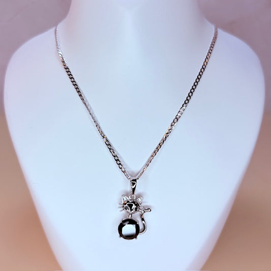 silver kitty necklace