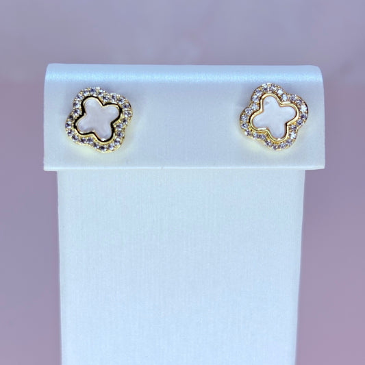 small flower earrings