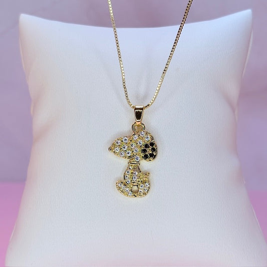 snoopy sparkle necklace