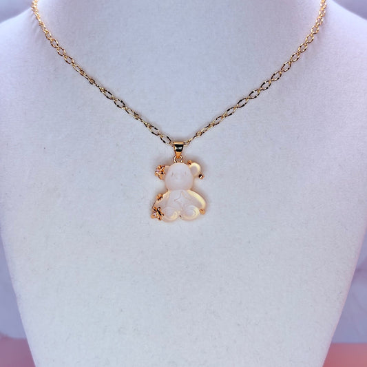 snow teddy necklace