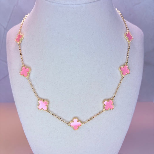 trebol necklace in 14K