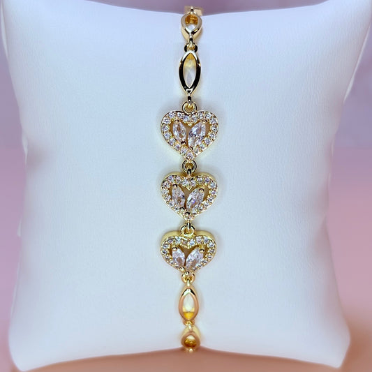 vera heart bracelet