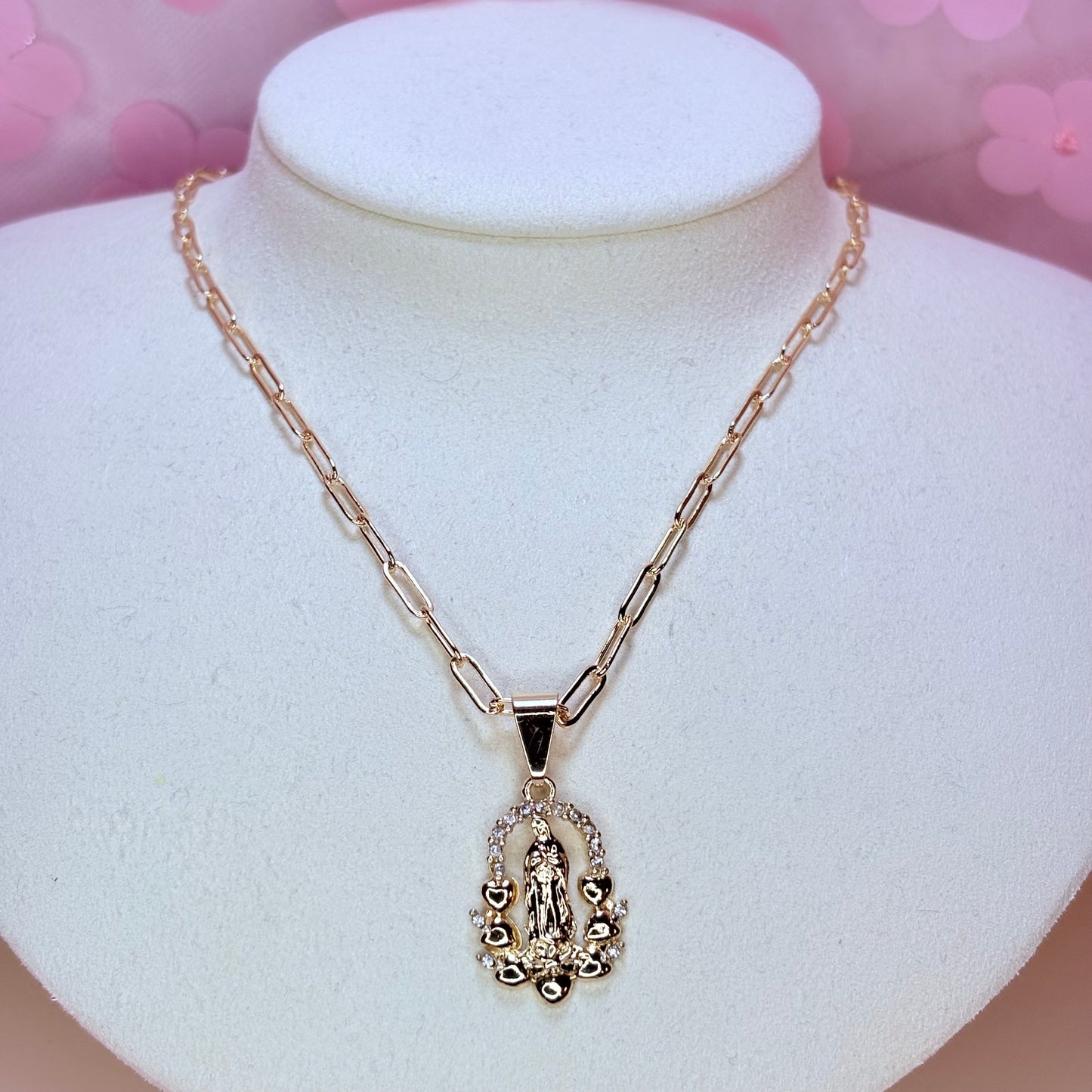 la virgen santisima necklace