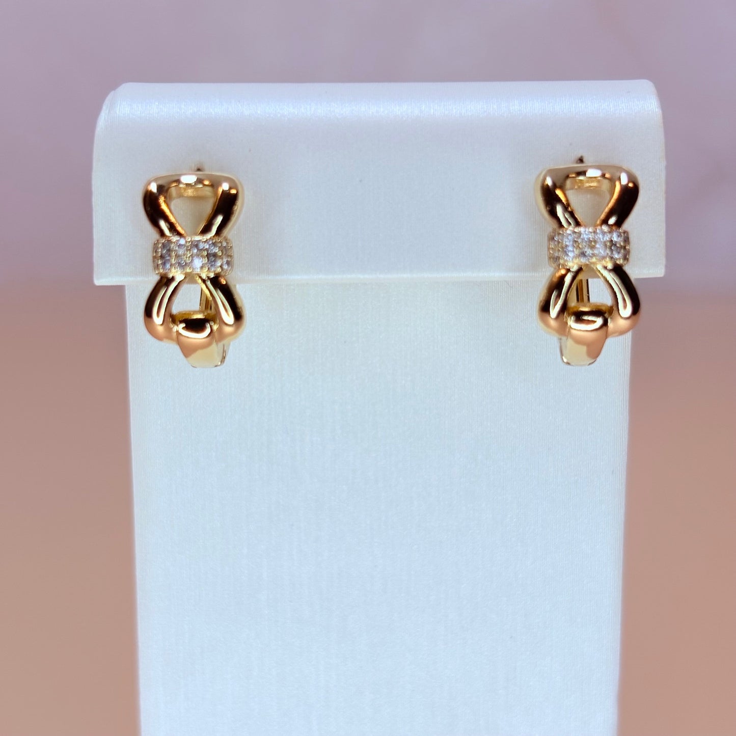 zen huggie earrings